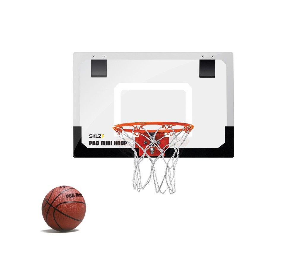 Best Basketball Gifts 2022: A Complete Guide - WearTesters